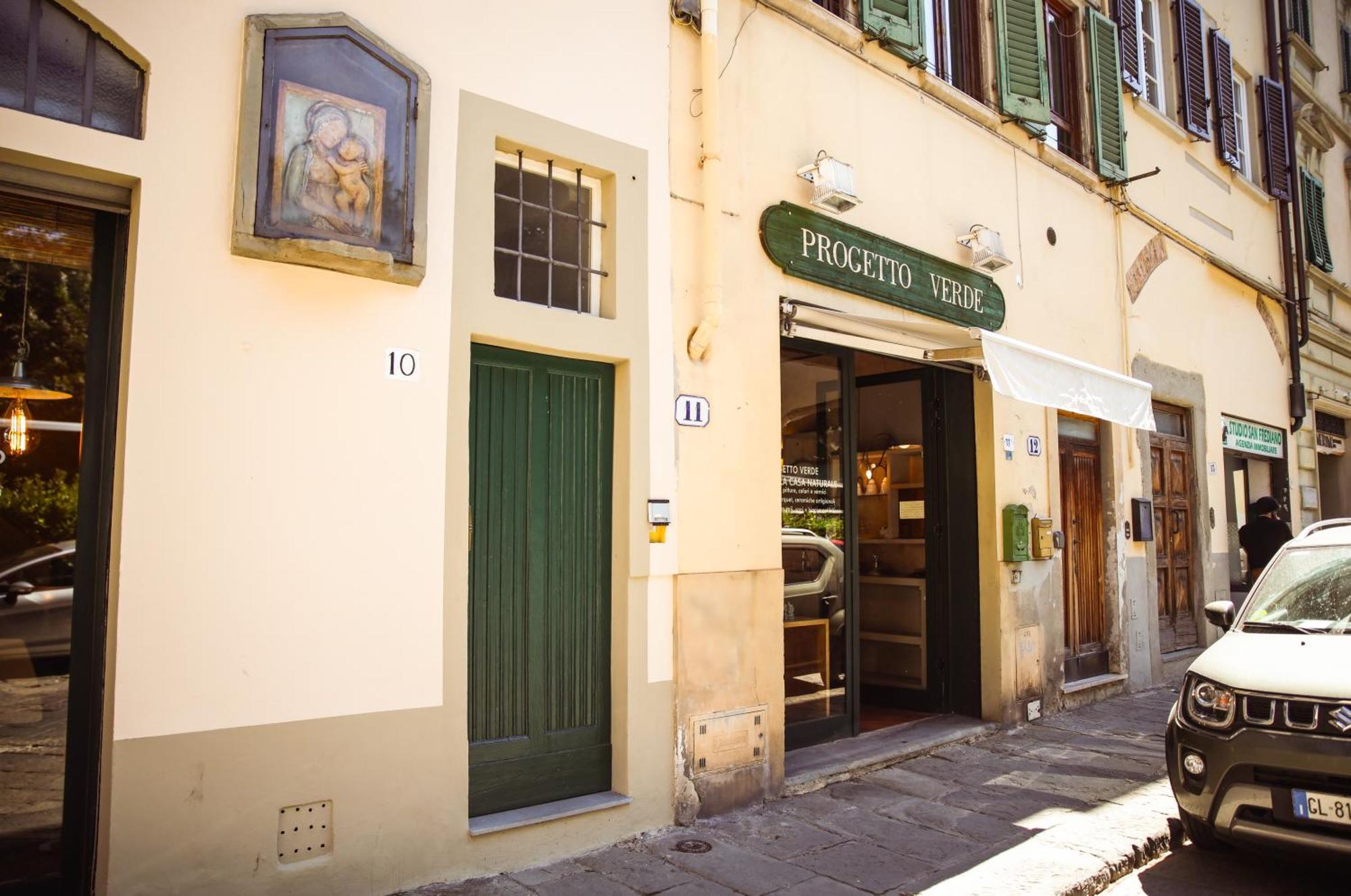 Moderno In Piazza Tasso, Centro Di Apartamento
