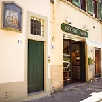 Moderno Appartamento In Piazza Tasso, Centro Di Firenze
