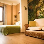 Moderno Appartamento In Piazza Tasso, Centro Di Firenze